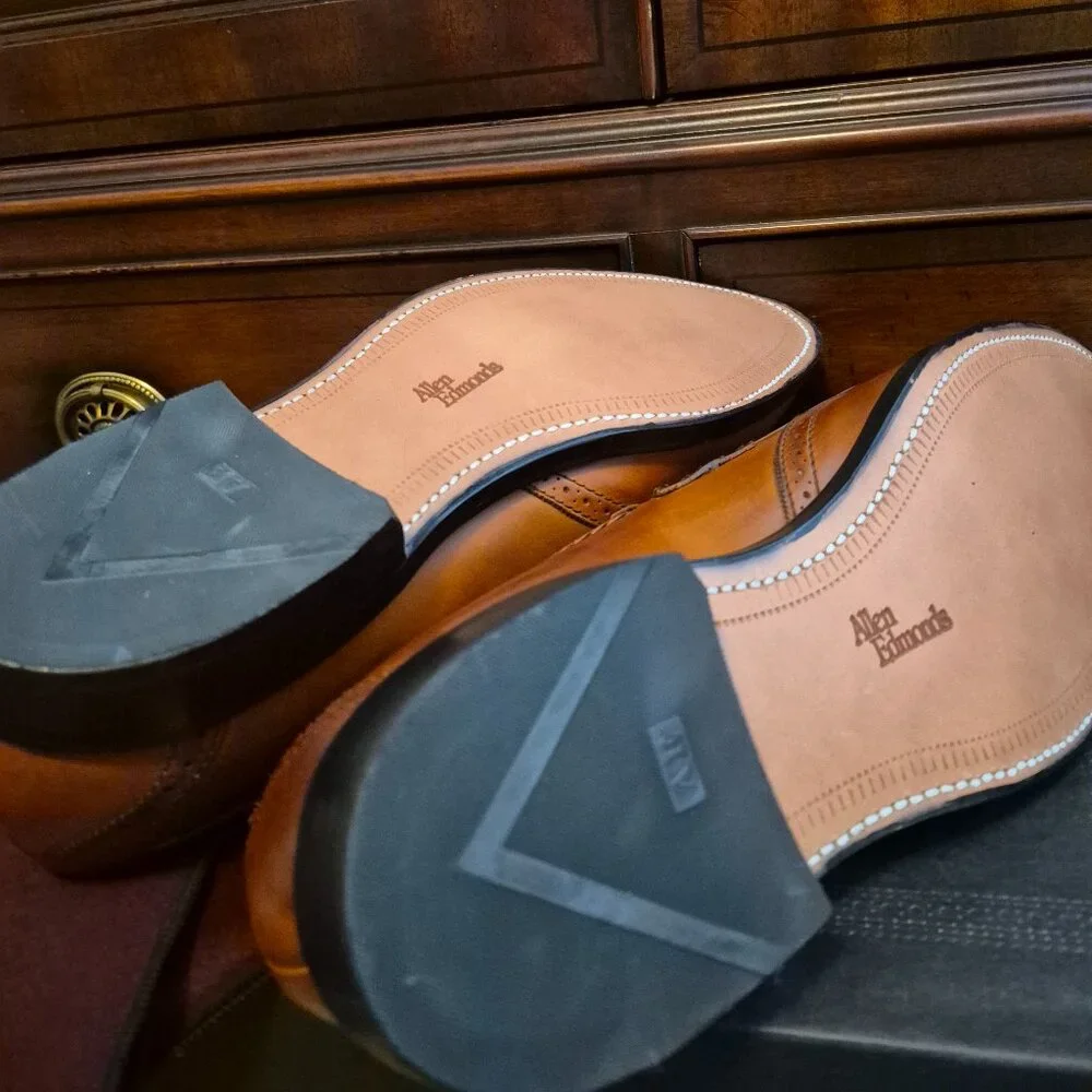 Allen Edmonds Bradenton 11D - Made in USA - Classic Leather Dress Shoe - Picture 3 of 3